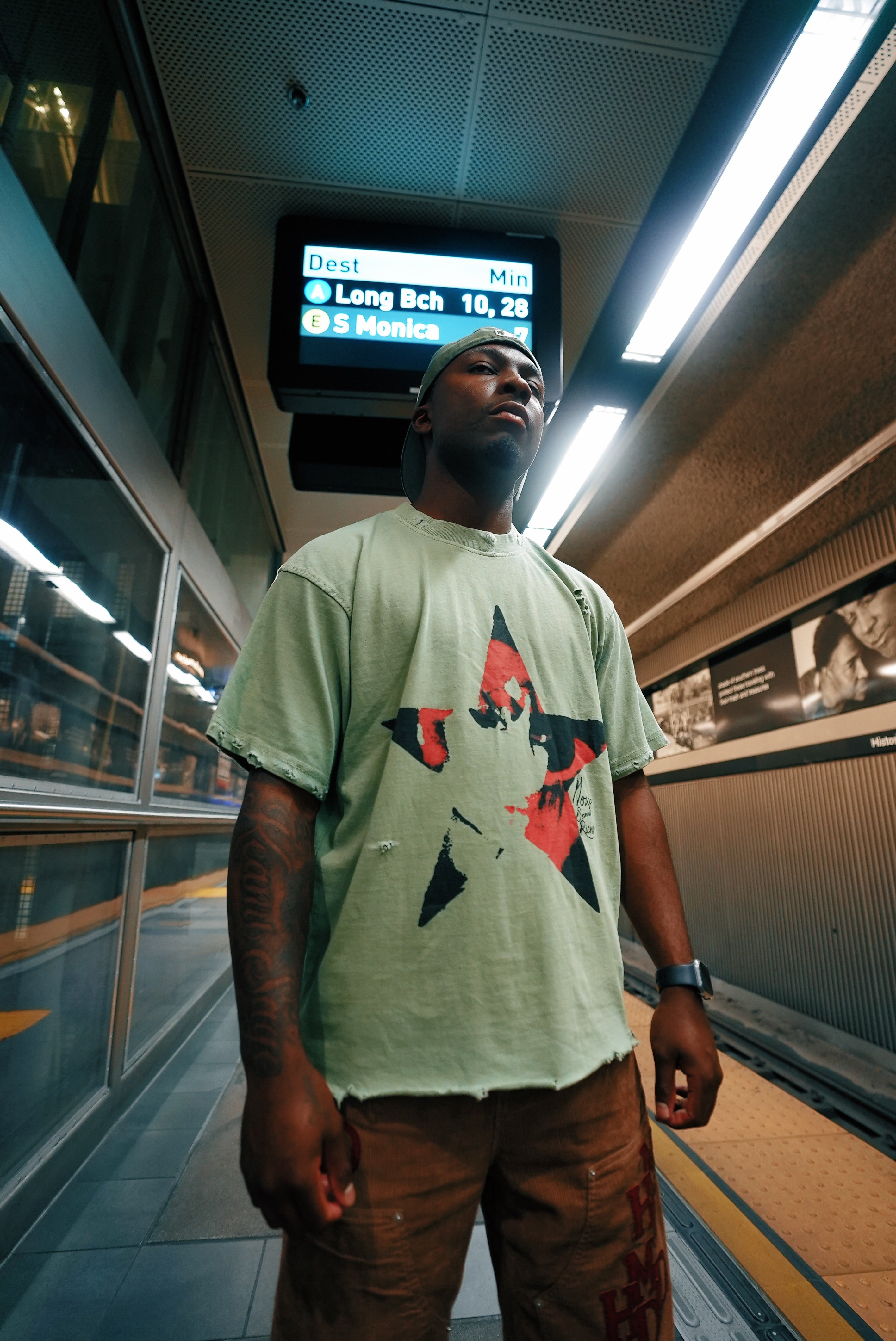 VSNRY TEE